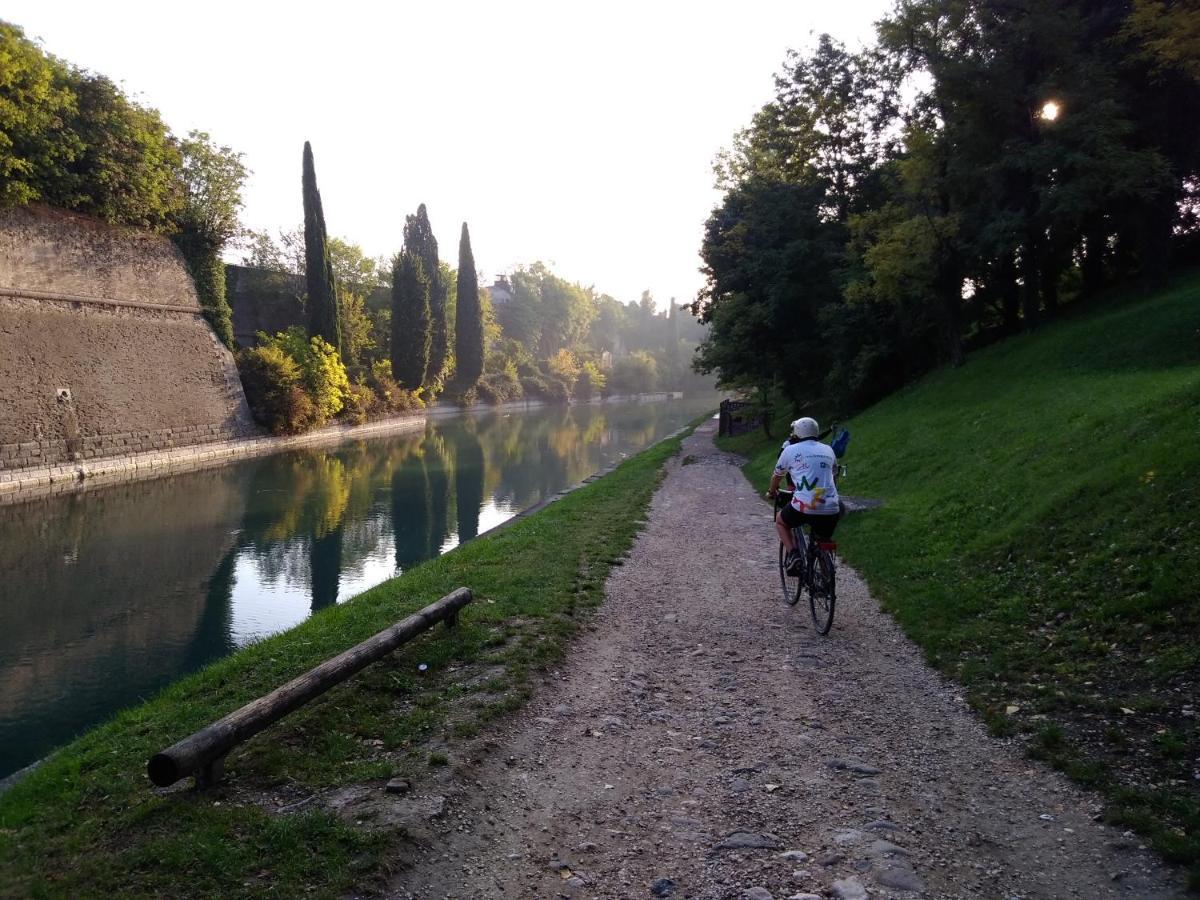 Casa Vacanza & Suite Joy Peschiera del Garda Kültér fotó