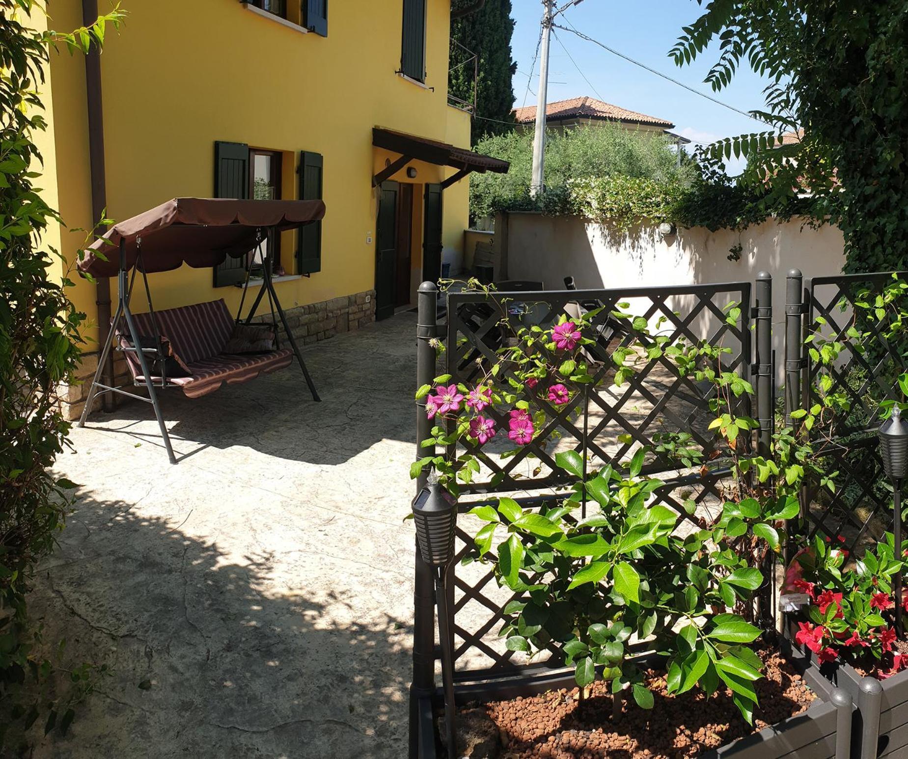 Casa Vacanza & Suite Joy Peschiera del Garda Kültér fotó